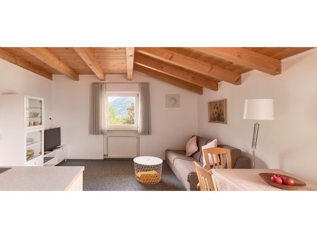 Garni Hotel Walburg Tirolo Bilik gambar